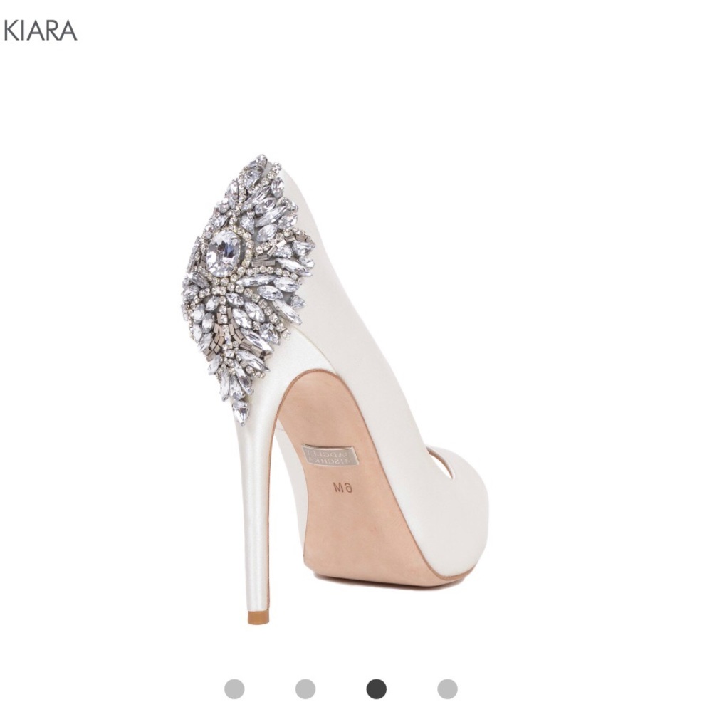 SOLD Badgley Mischka Peep Toe embellished Pumps